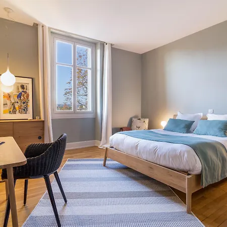 L'autre Rives Bed & Breakfast