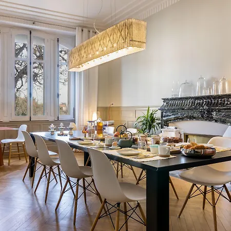 L'autre Rives Bed & Breakfast