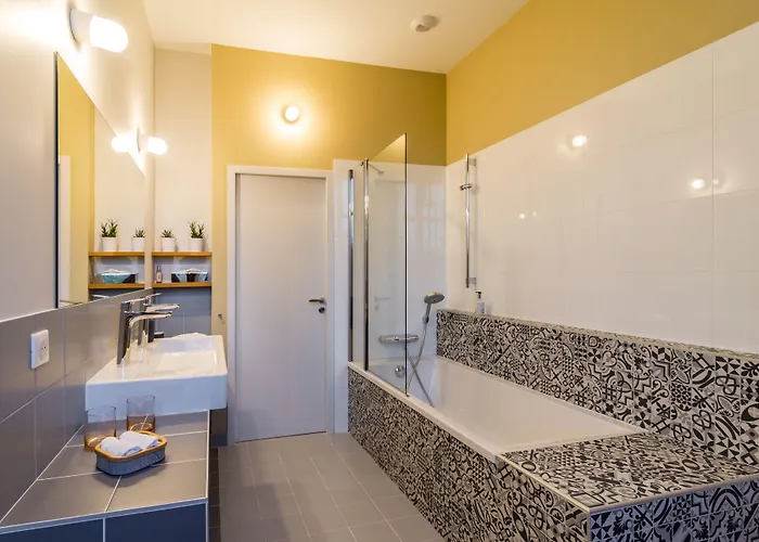 L'autre Rives ベッド・アンド・ブレックファスト 4*