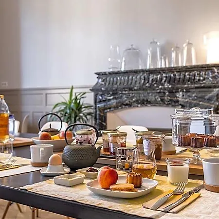 L'autre Rives Bed & Breakfast